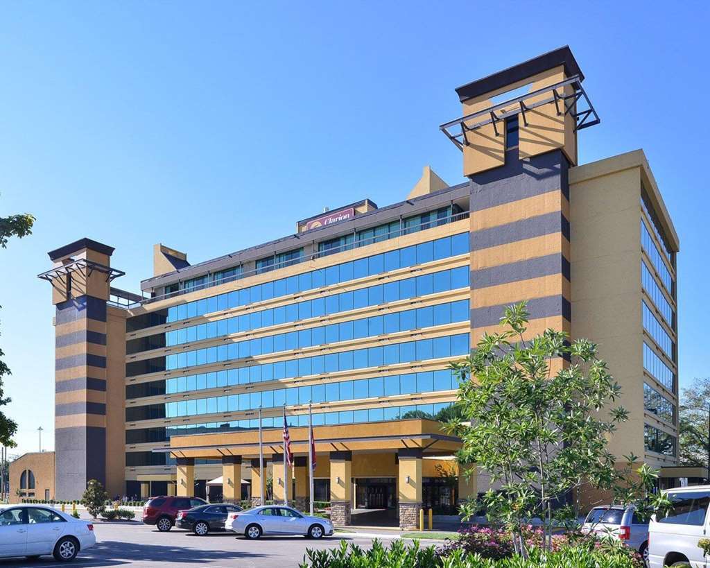 Downtown - Stadium By Ihg Hotel 3*
